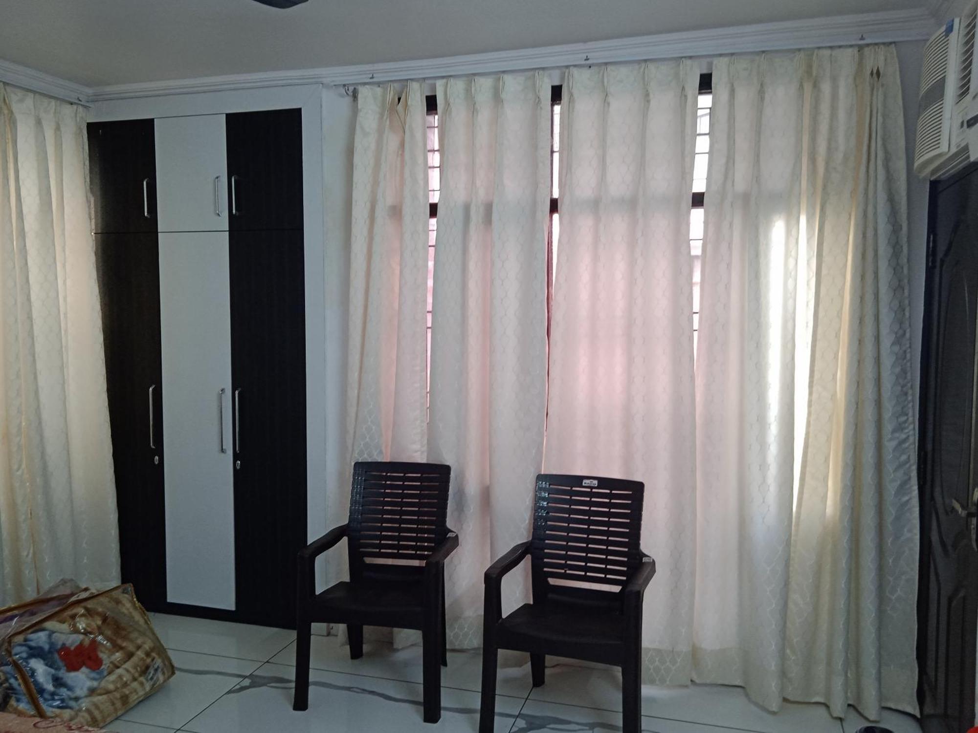 Ishita Guest house *